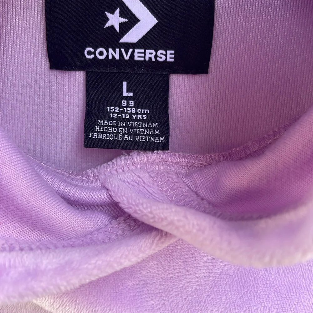 Converse lavender long sleeve hoodie / top girls size large (youth)